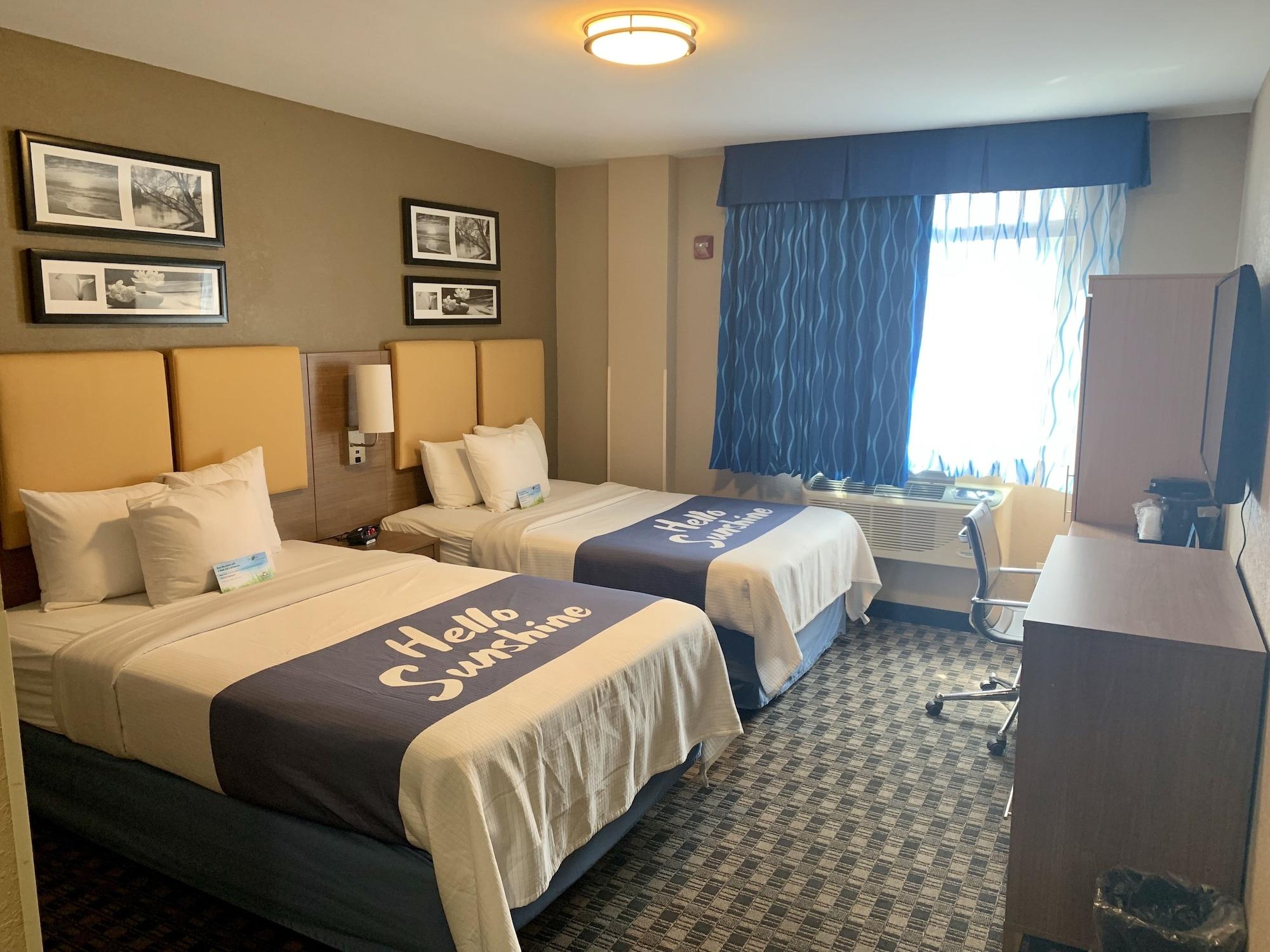 Days Inn By Wyndham Brooklyn Borough Park New York Bagian luar foto