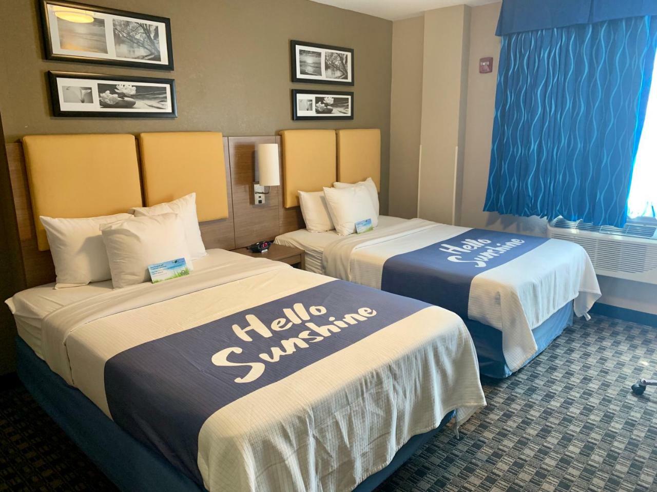 Days Inn By Wyndham Brooklyn Borough Park New York Bagian luar foto